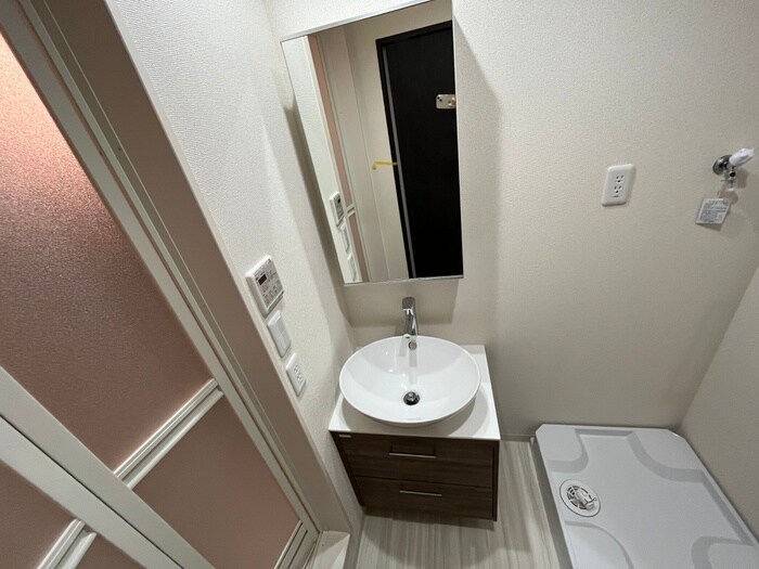 物件内観写真9　(洗面)