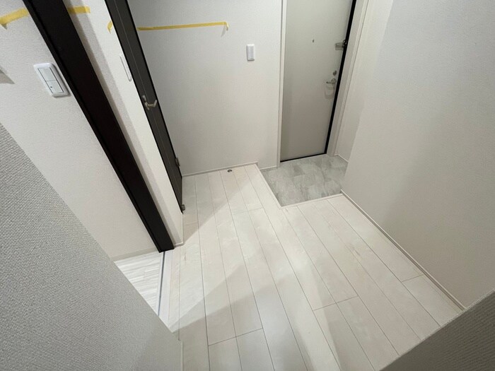 物件内観写真22　(玄関)