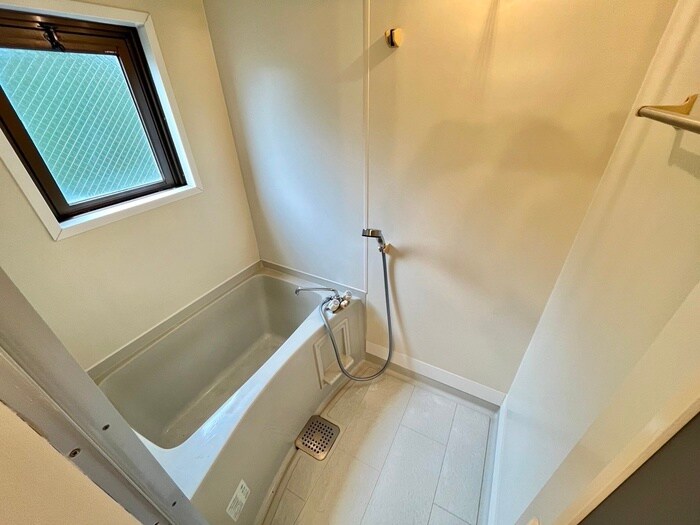 物件内観写真12　(バス／シャワールーム等)