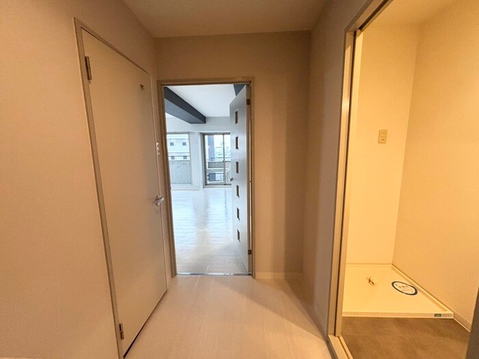 物件内観写真19　(廊下)