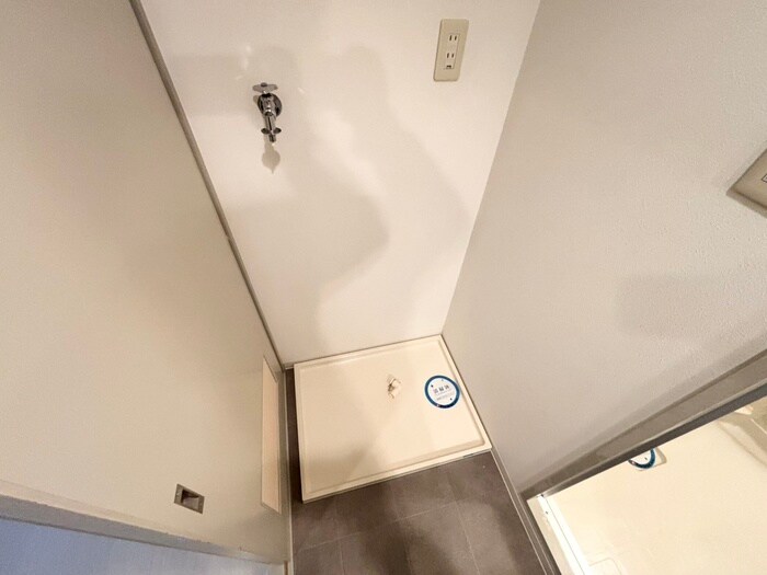 物件内観写真20　(洗濯機置場)