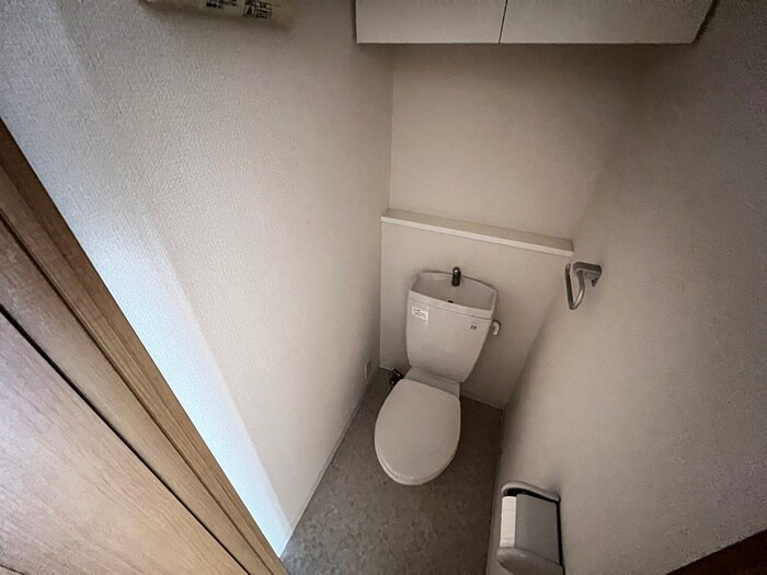 物件内観写真11　(トイレ)