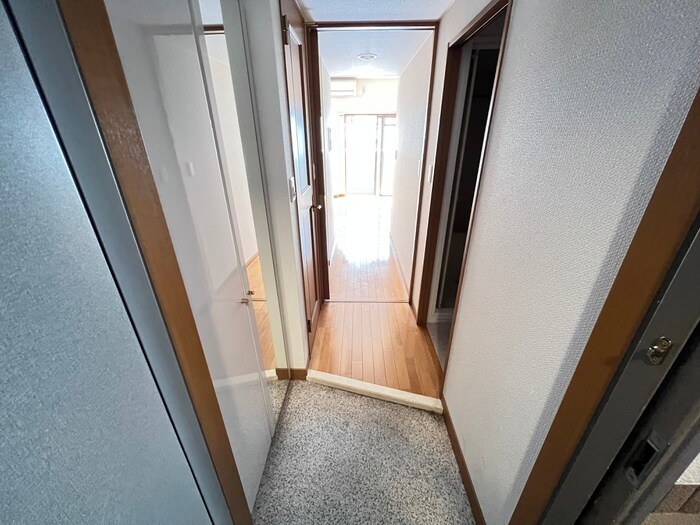 物件内観写真19　(居室)