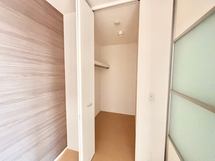 物件内観写真17　(収納)
