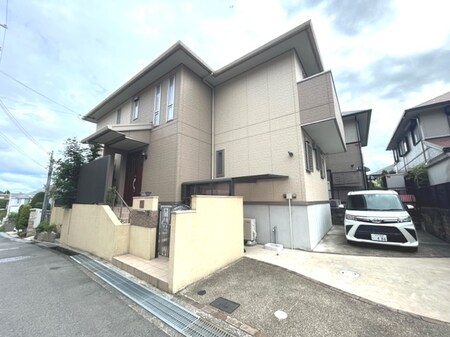 雲雀丘2丁目戸建外観写真
