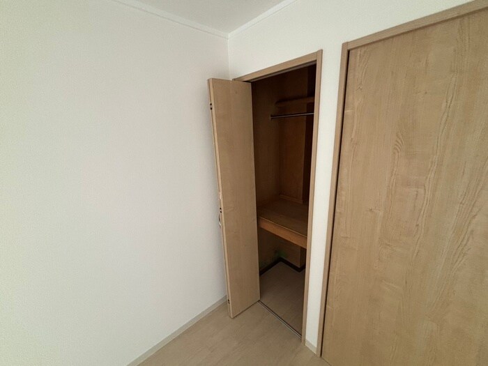 物件内観写真10　(収納)