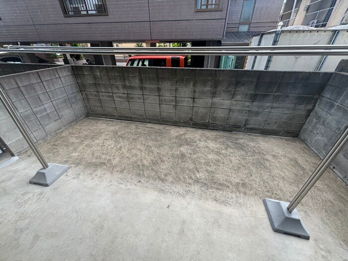 物件内観写真12　(ベランダ・バルコニー)