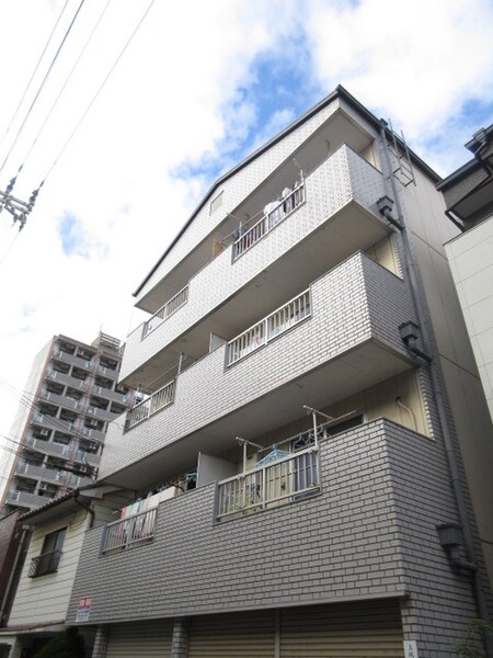 マンション西平外観写真