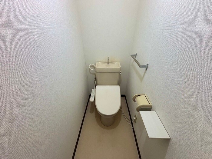 物件内観写真13　(トイレ)