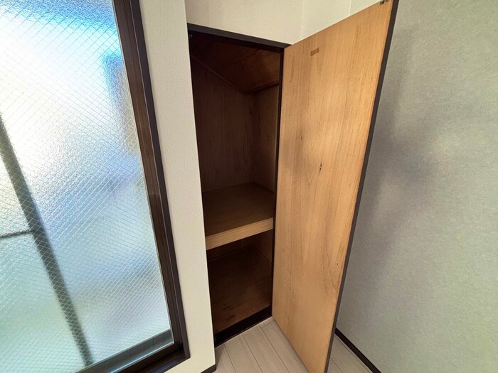 物件内観写真15　(収納)