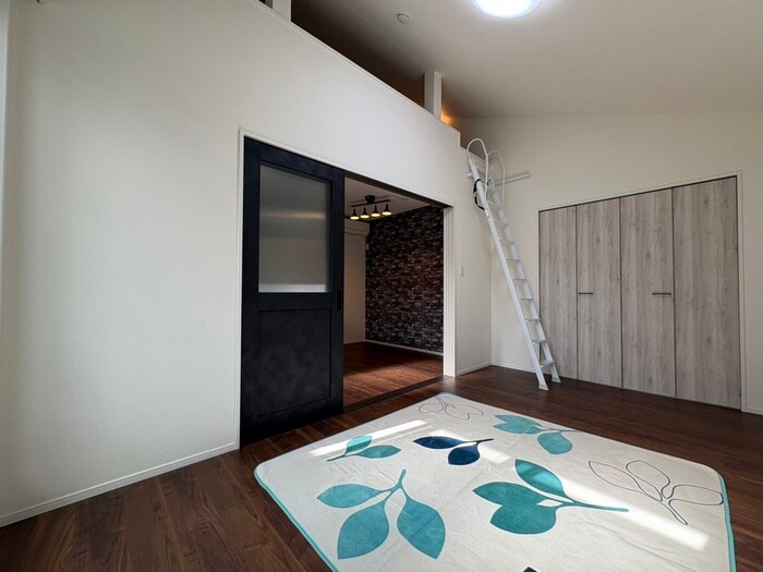 物件内観写真8　(居室)