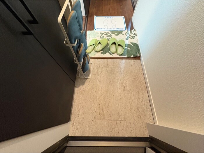 物件内観写真15　(玄関)