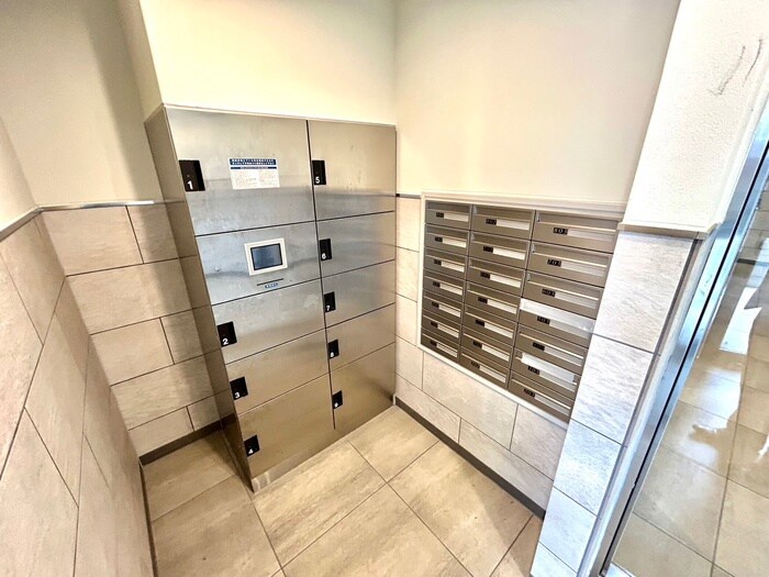 物件外観写真4　(建物設備)