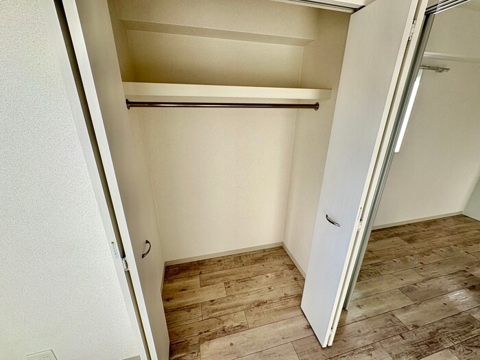 物件内観写真13　(収納)