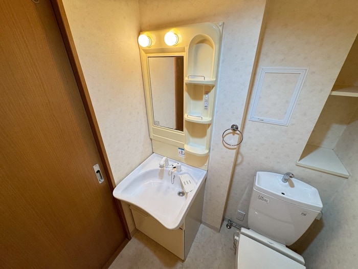 物件内観写真12　(洗面)