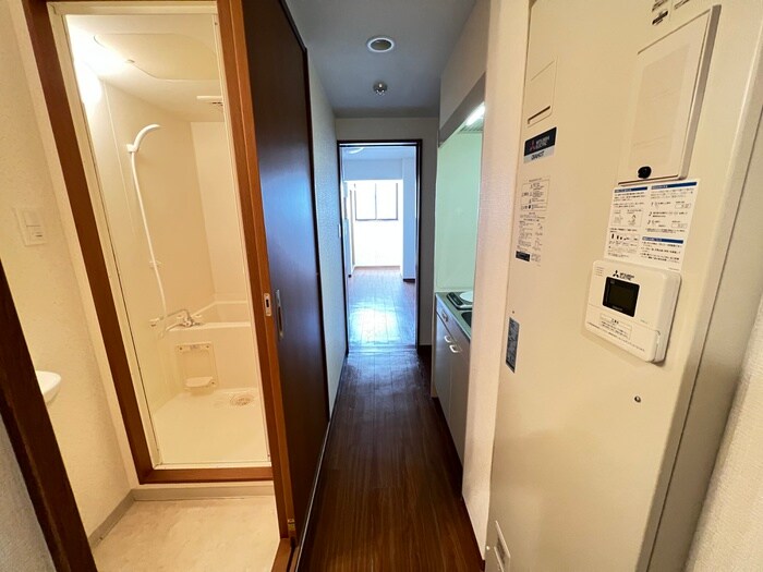 物件内観写真15　(廊下)