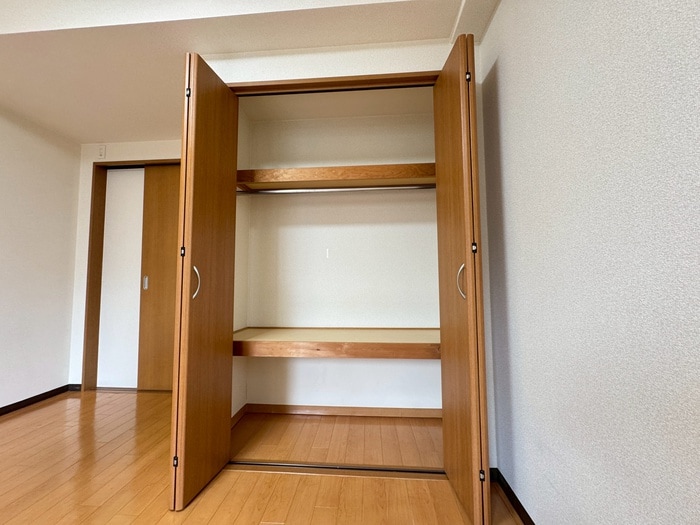 物件内観写真16　(収納)