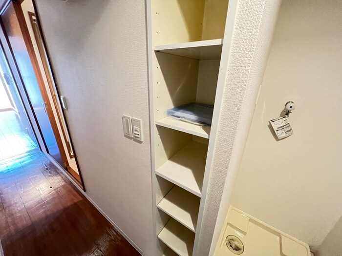 物件内観写真17　(靴箱)