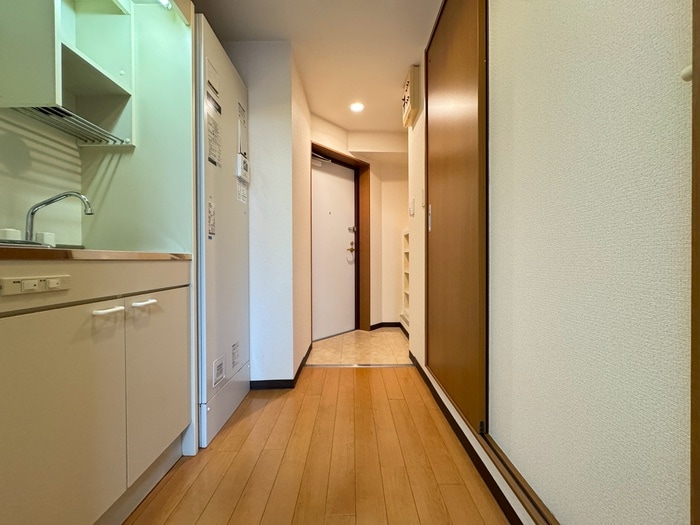 物件内観写真18　(廊下)