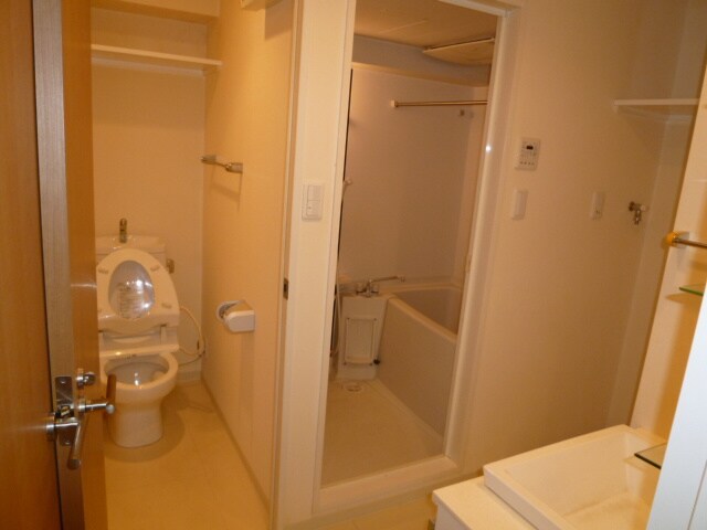 物件内観写真9　(トイレ)