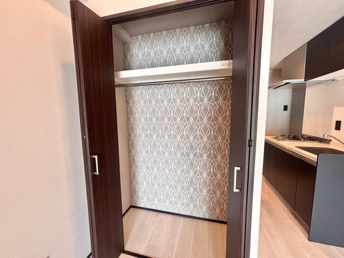 物件内観写真16　(収納)