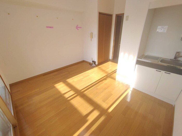 物件内観写真10　(居室)