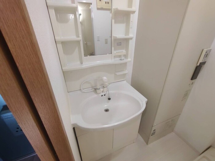 物件内観写真12　(洗面)