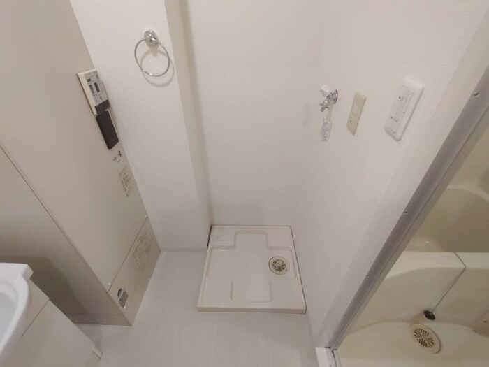 物件内観写真19　(洗濯機置場)