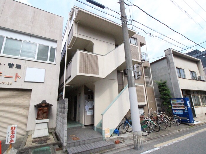 物件外観写真2　(外観写真)