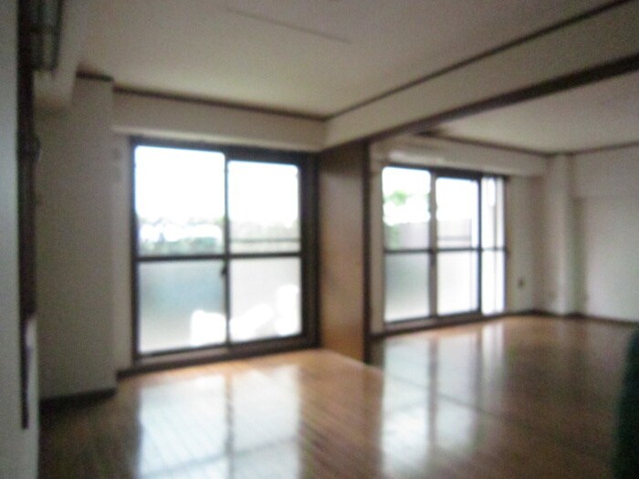 物件内観写真11　(居室)