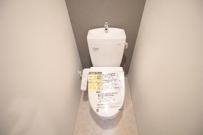 物件内観写真13　(トイレ)