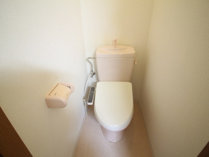 物件内観写真12　(トイレ)