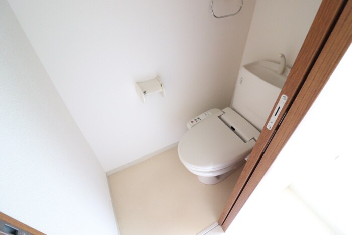 物件内観写真11　(トイレ)