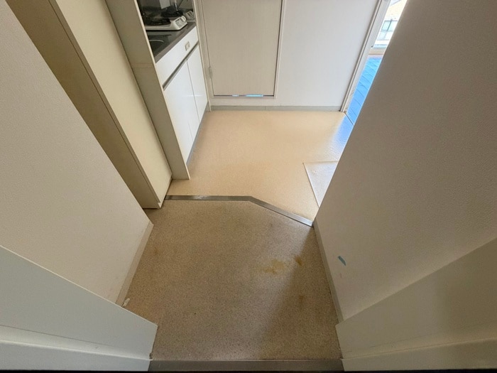 物件内観写真15　(玄関)