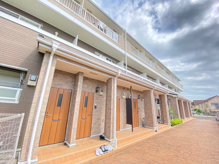 物件外観写真3　(外観写真)