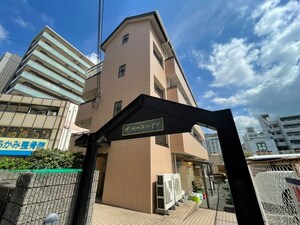 ザ・ぺ－ルハイツ外観写真