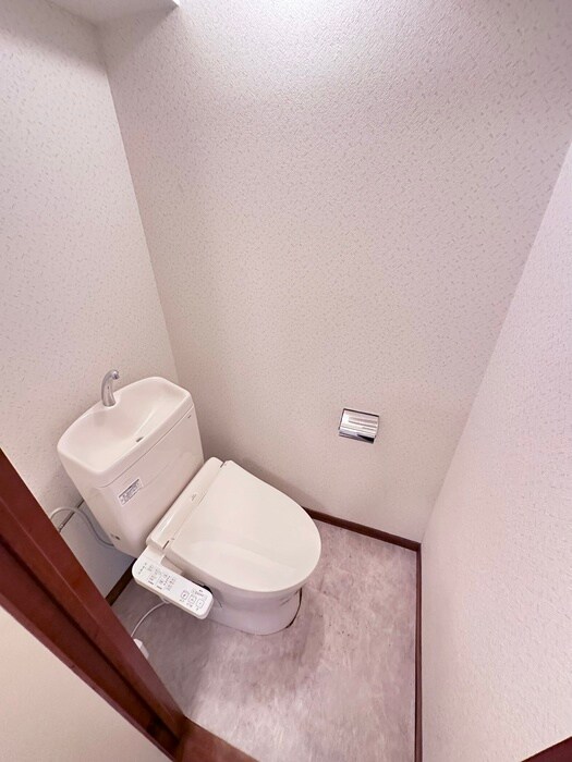 物件内観写真10　(トイレ)