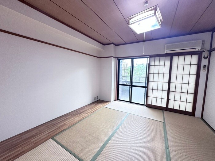 物件内観写真17　(居室)