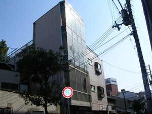 クリスタルハイツ外観写真