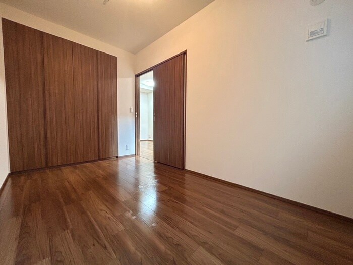 物件内観写真20　(居室)