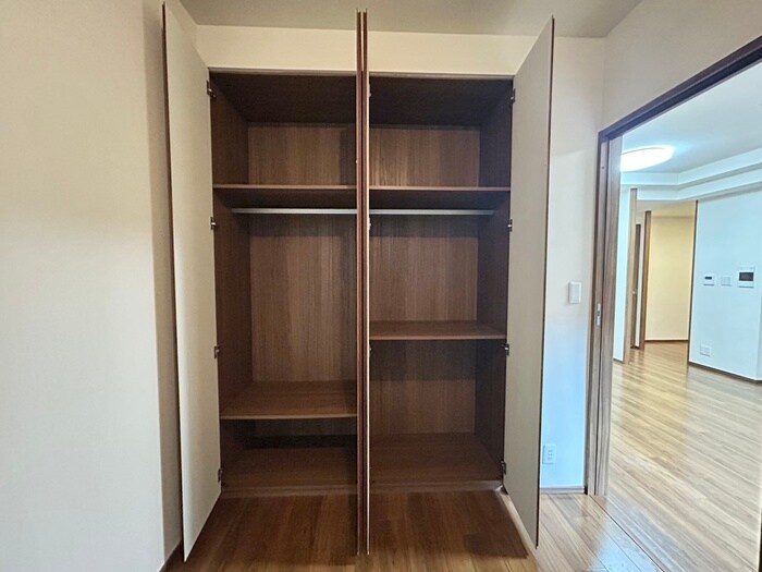 物件内観写真21　(収納)