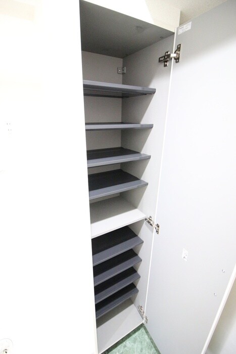 物件内観写真16　(靴箱)