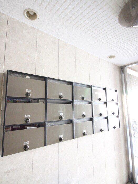 物件外観写真5　(建物設備)