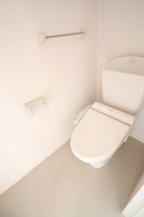 物件内観写真13　(トイレ)