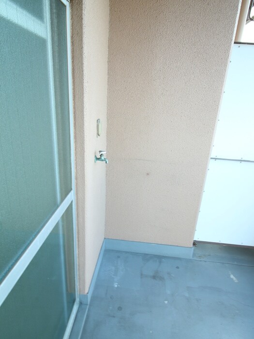 物件内観写真19　(洗濯機置場)