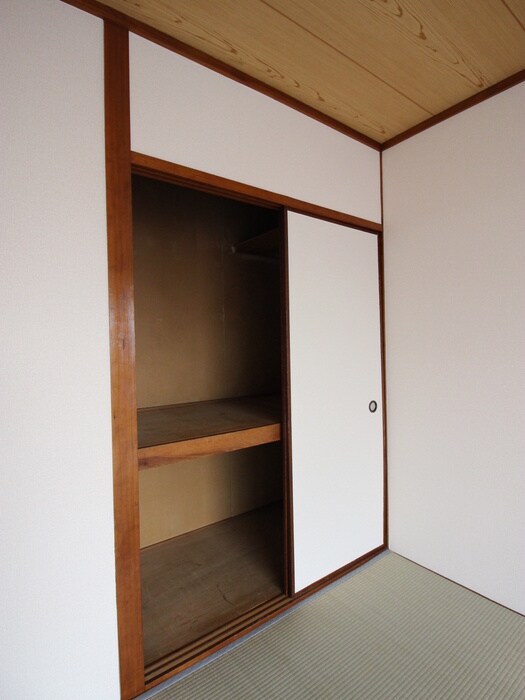 物件内観写真21　(収納)