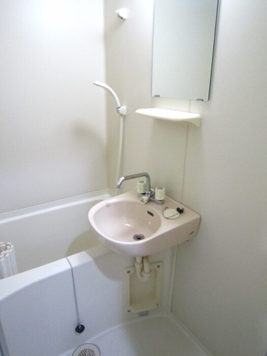 物件内観写真10　(バス／シャワールーム等)