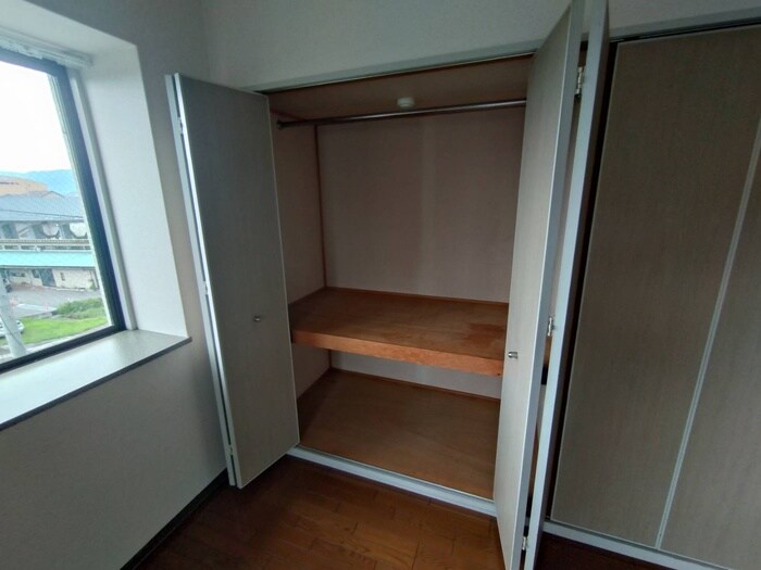 物件内観写真9　(収納)