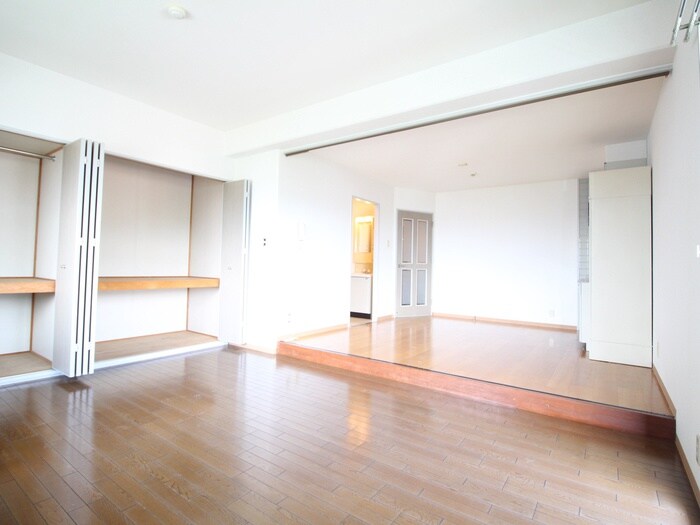 物件内観写真11　(居室)