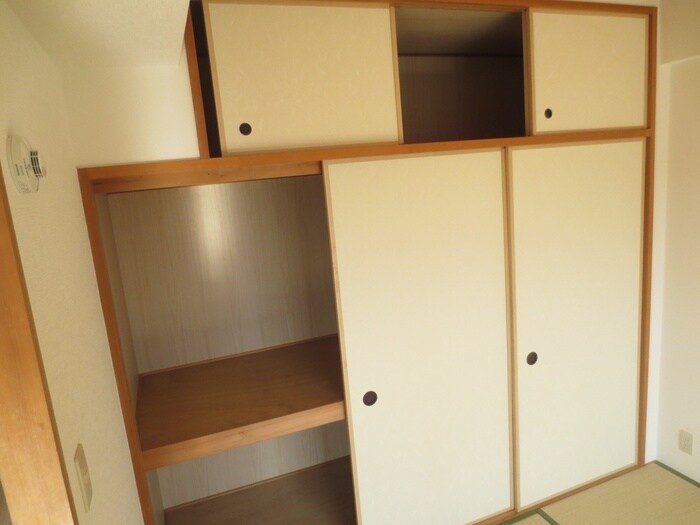 物件内観写真15　(収納)